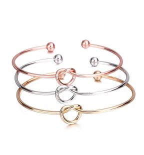 Lot de 3 bracelets rigides plaqués argent avec nœud